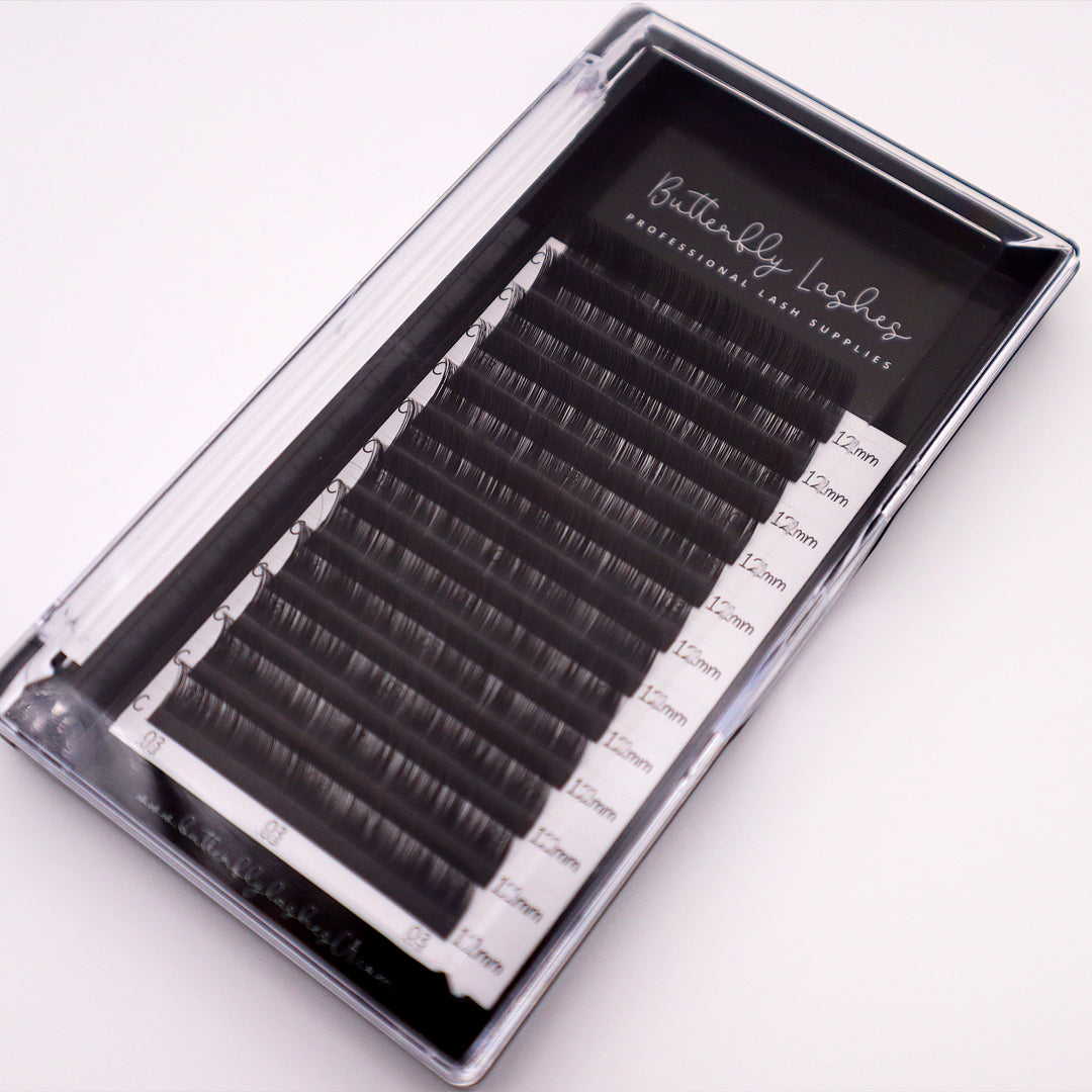 black eyelash tray in size 12mm curl C