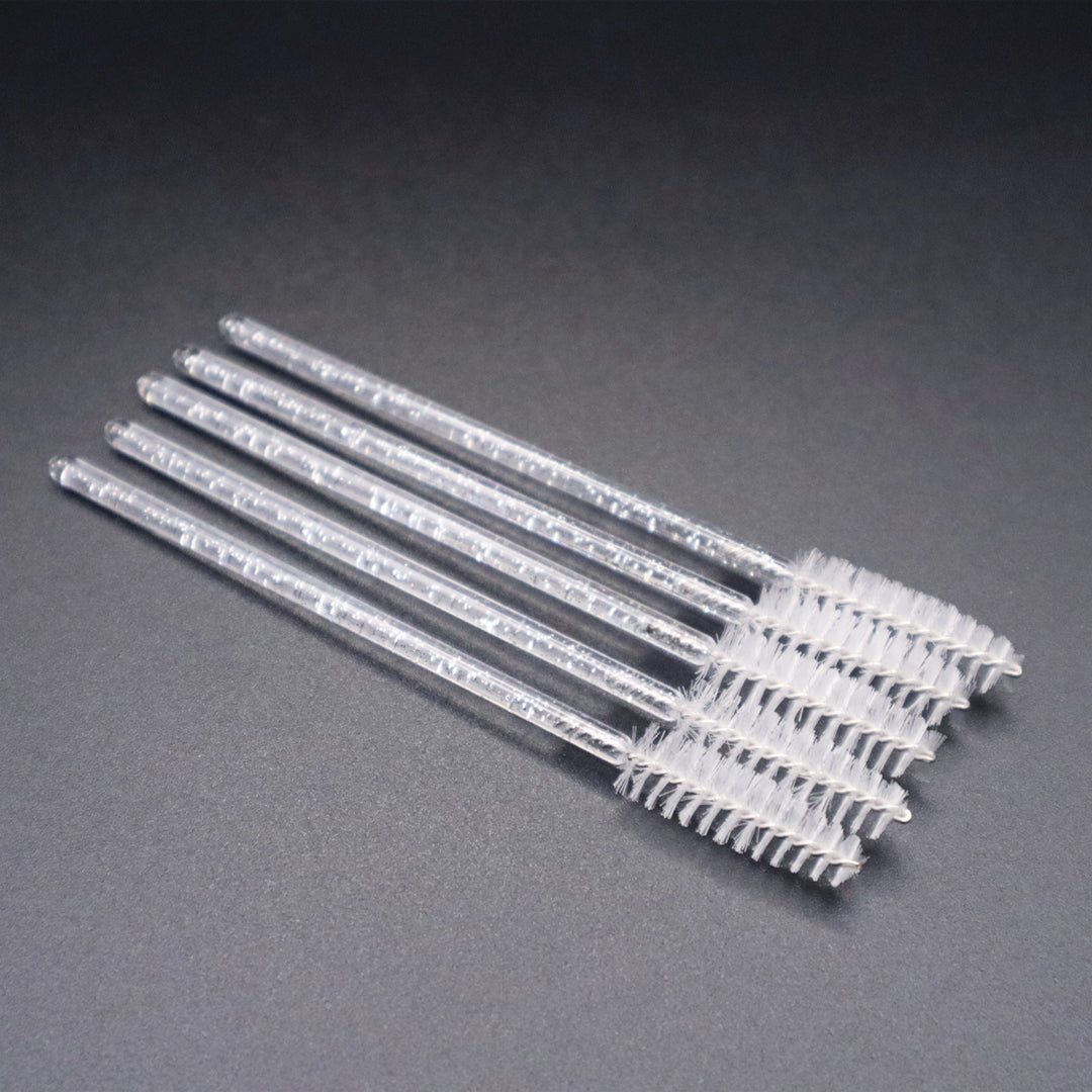 white mascara wands with glitter handle